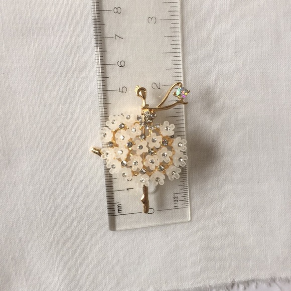 ๐50% OFF/3+...Ballerina/Dancer Brooch - Picture 8 of 8